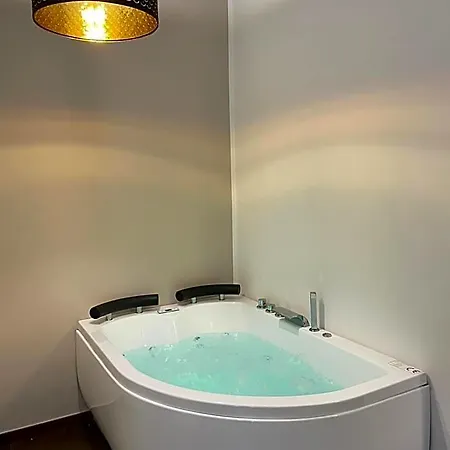 Relais Petruzzelli Bed & Breakfast 3*